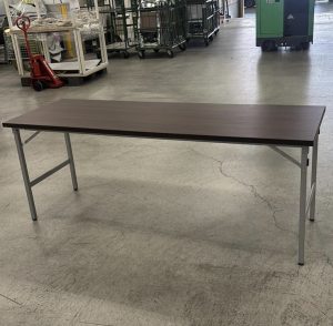 折りたたみテーブルを大阪で買取