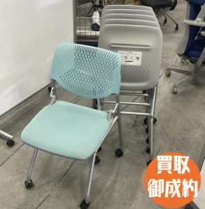 会議チェアを買取した様子